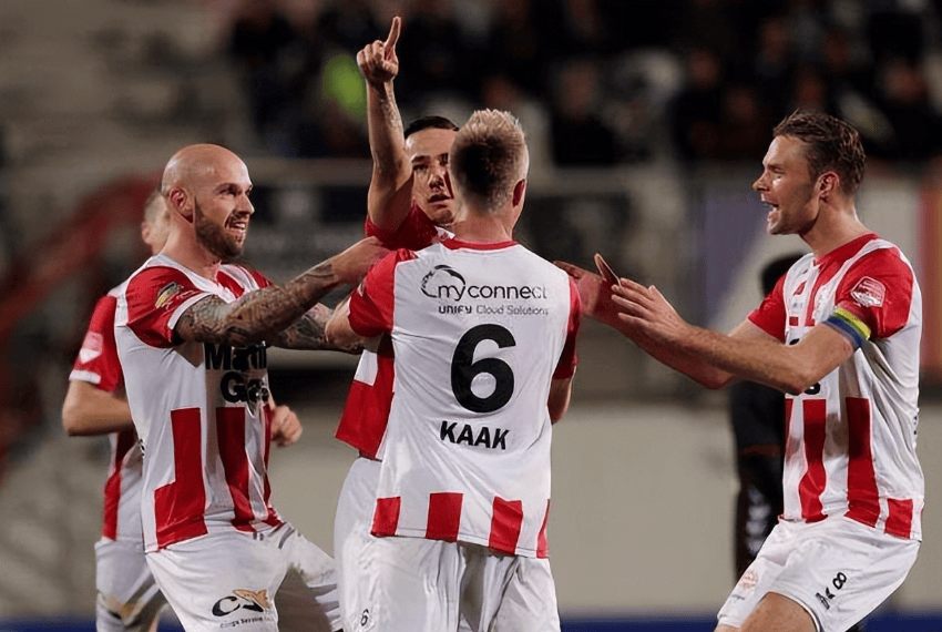 关注年轻球 关注年轻球