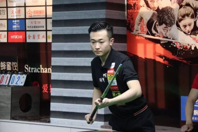 交媒体上热 交媒体上热