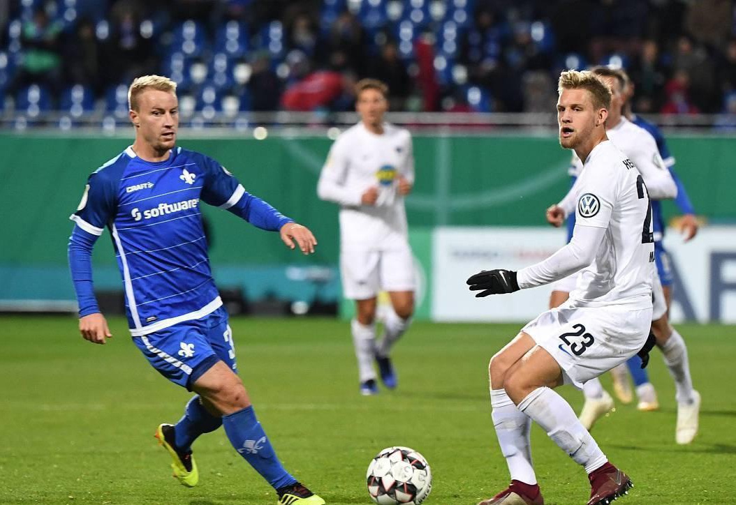 轻球员展现 轻球员展现