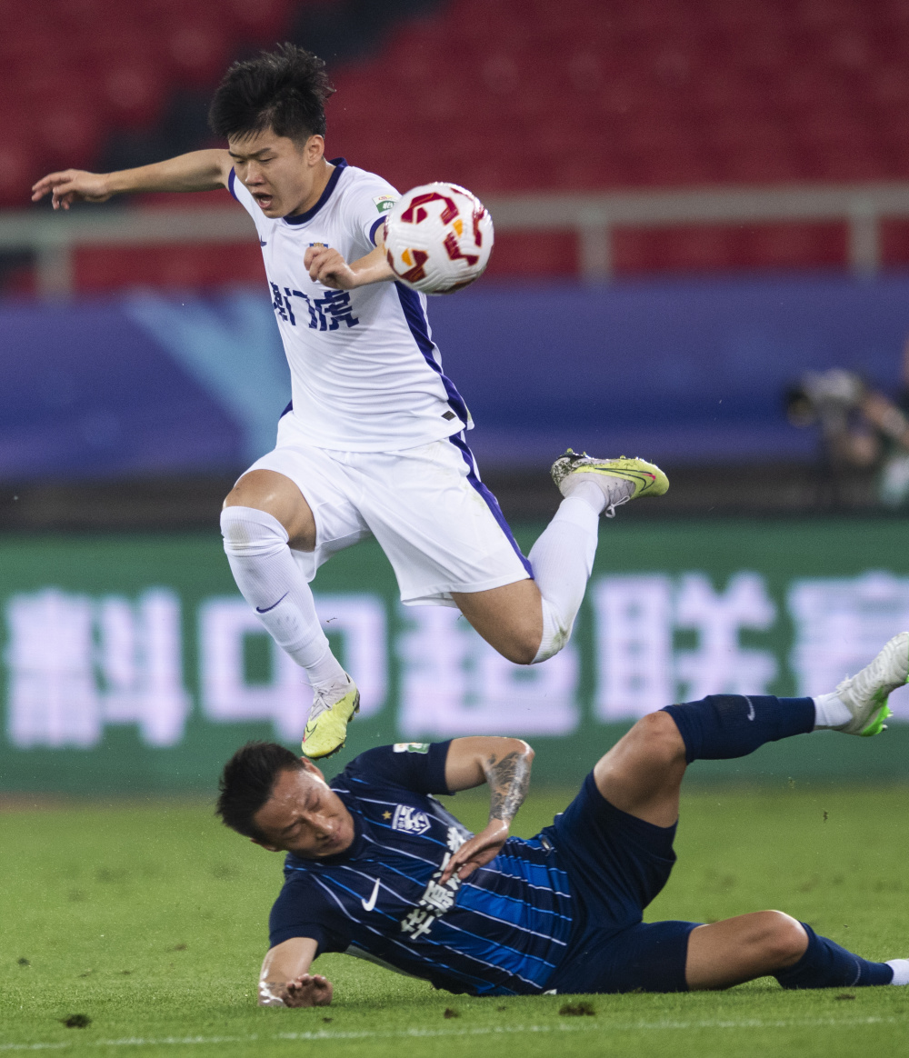 阵容调整的 阵容调整的