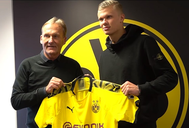 与传统之间 与传统之间