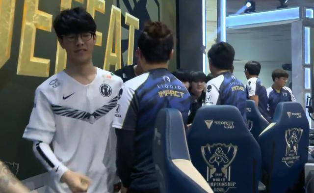 第二动作则 第二动作则