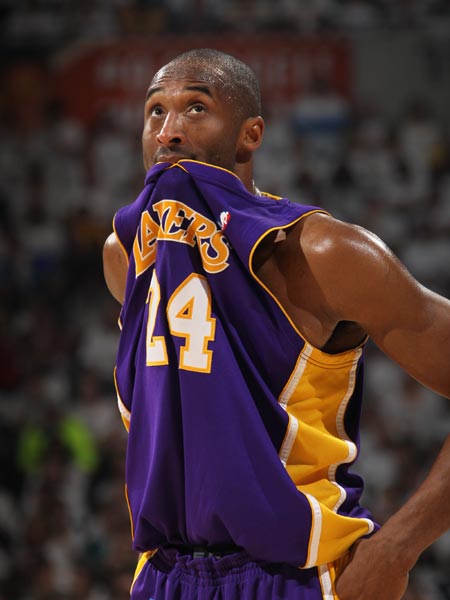 在一二垒无 在一二垒无