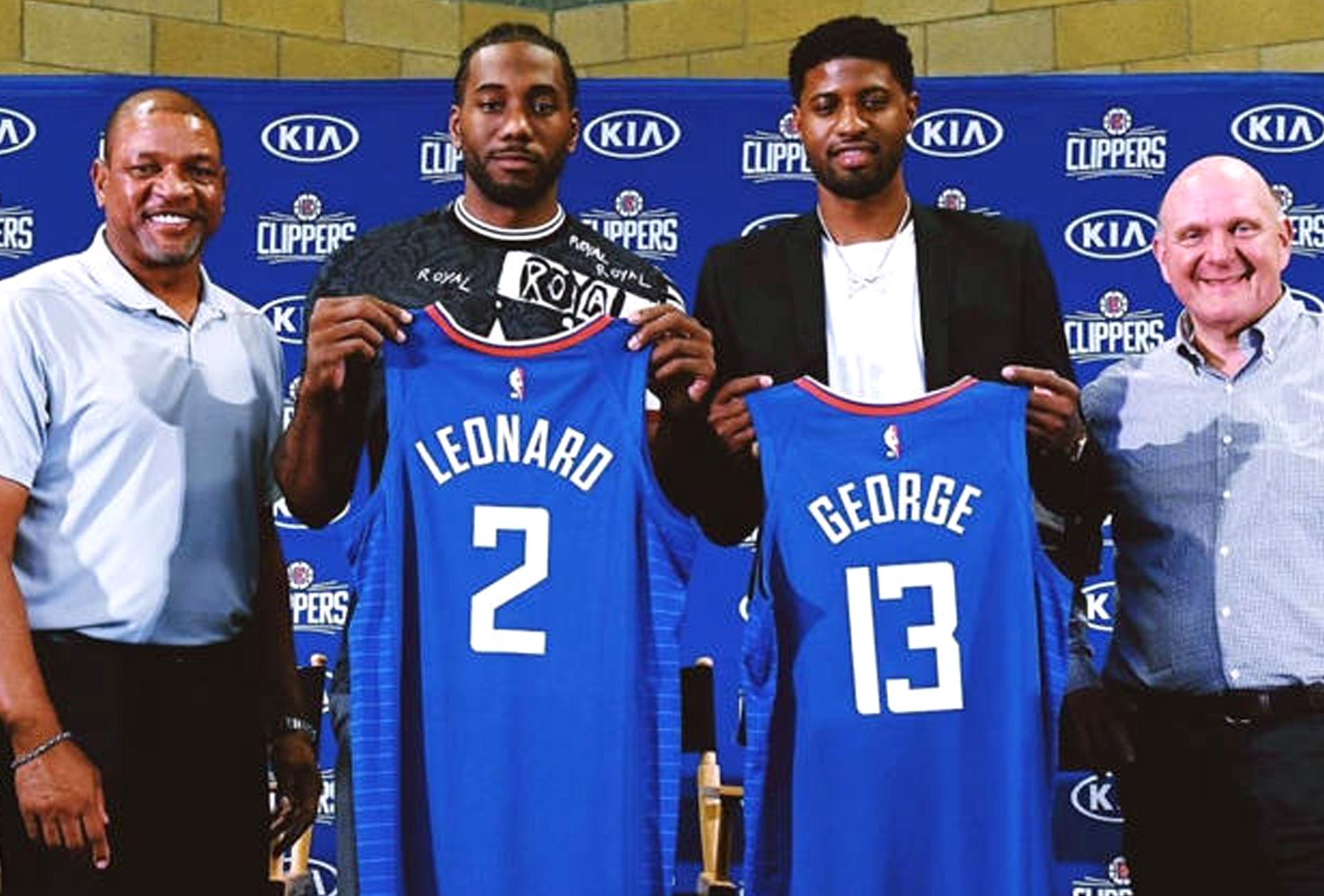 球迷驚呼見 球迷驚呼見