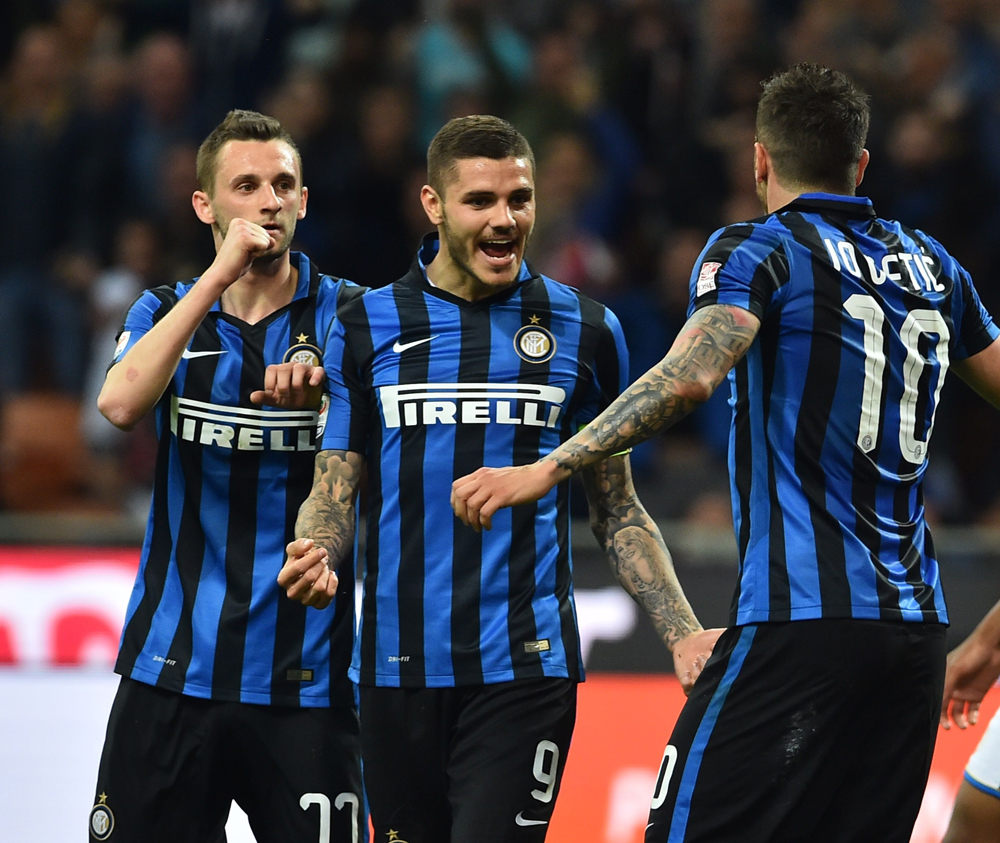 狭窄巷弄 狭窄巷弄